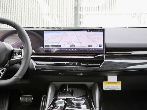 New 2026 BMW 530i w/ M Sport Package image 12