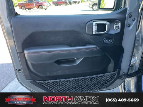 Used 2020 Jeep Gladiator Rubicon AWD/4WD image 6