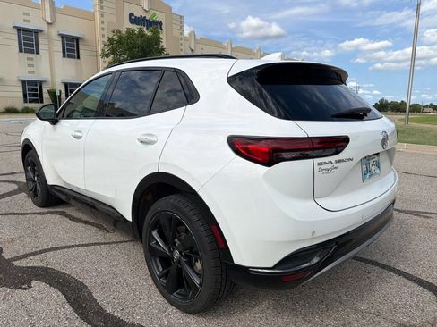 Used 2022 Buick Envision Essence w/ Sport Touring Package FWD image 3