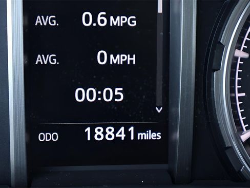 Certified 2023 Toyota 4Runner TRD Off-Road image 19