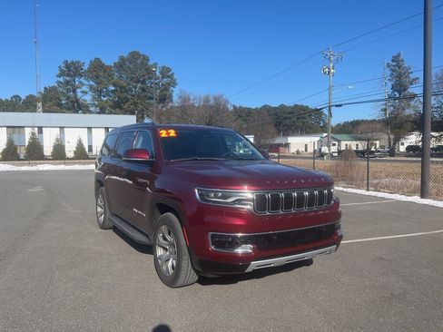 Used 2022 Jeep Wagoneer Series II image 3