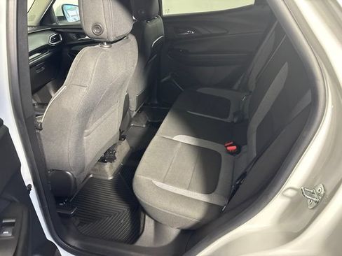 Used 2023 Chevrolet TrailBlazer LT FWD image 26