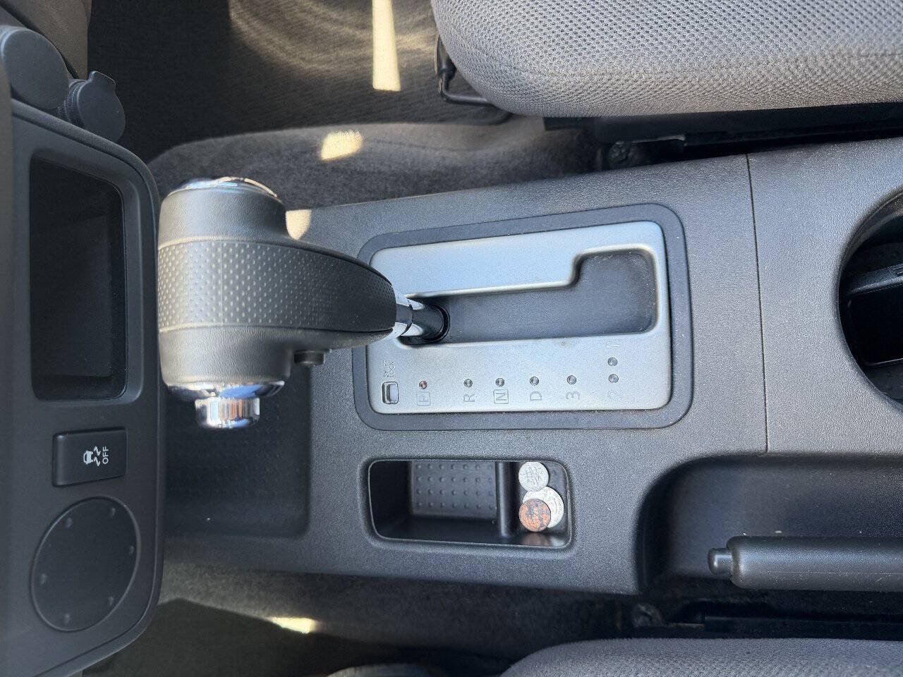 Used 2015 Nissan Frontier S RWD image 21