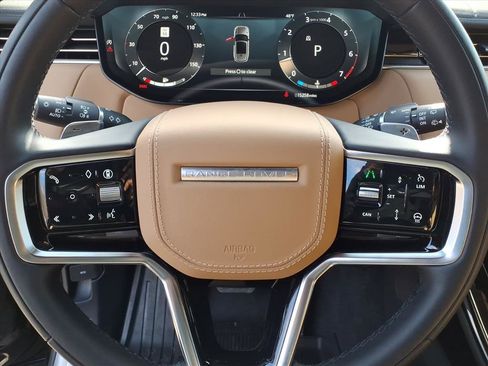 Certified 2025 Land Rover Range Rover Sport SE image 11