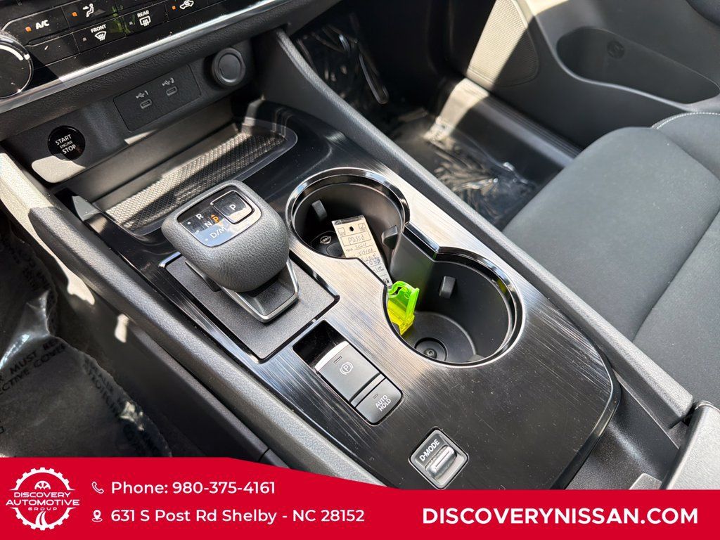 Certified 2024 Nissan Rogue S AWD/4WD image 19