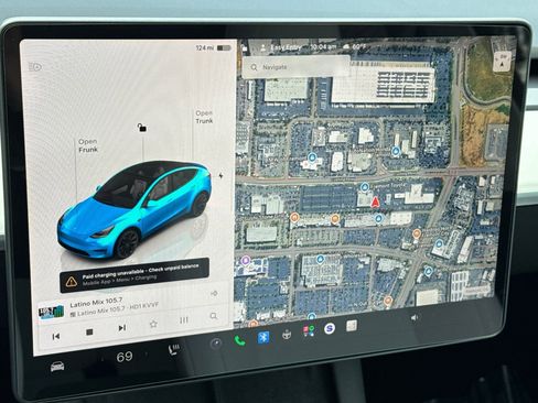 Used 2022 Tesla Model Y Long Range AWD/4WD image 19
