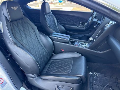 Used 2014 Bentley Continental GT image 11