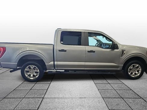 Used 2023 Ford F150 XLT image 4