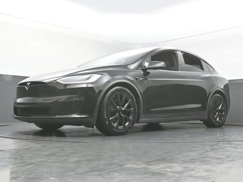 Used 2023 Tesla Model X AWD/4WD image 47