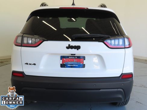 Used 2023 Jeep Cherokee Altitude Lux image 5