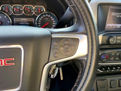 Used 2018 GMC Sierra 1500 SLT image 25
