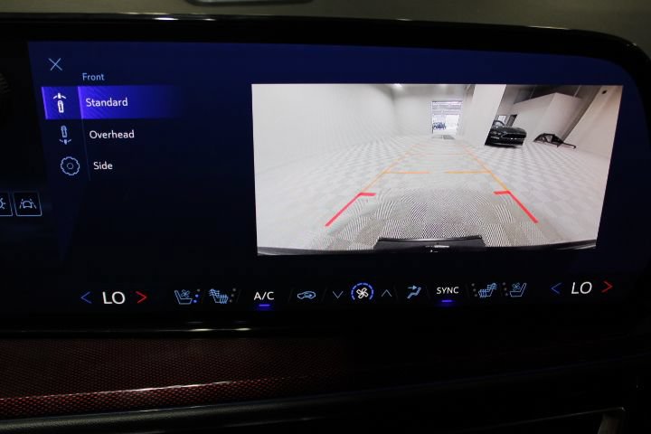 Used 2025 Chevrolet Traverse RS AWD/4WD image 65