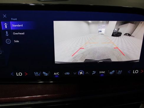 Used 2025 Chevrolet Traverse RS AWD/4WD image 65