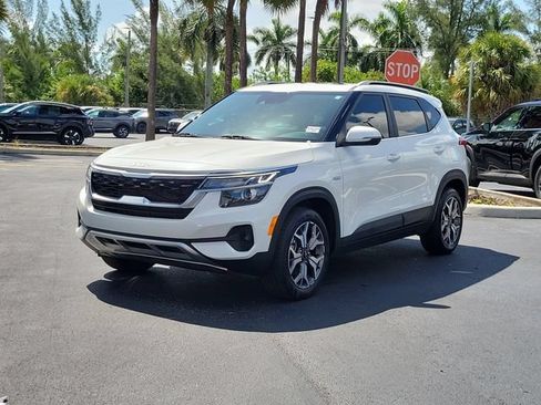 Used 2023 Kia Seltos EX AWD/4WD image 27