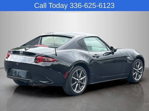 Used 2023 MAZDA MX-5 Miata Grand Touring RWD image 5