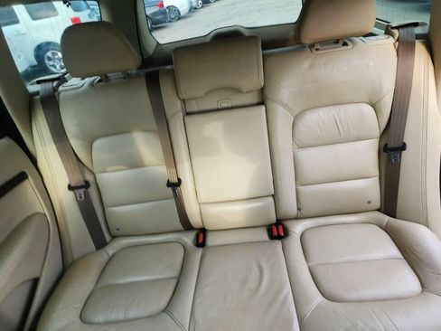 Used 2014 Volvo XC70 T6 image 30