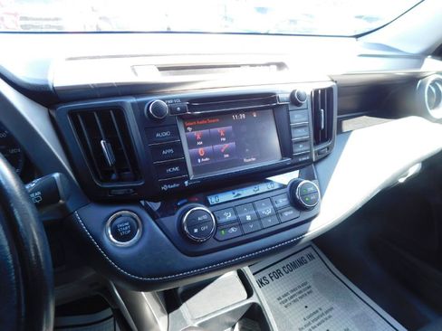 Used 2018 Toyota RAV4 XLE image 24