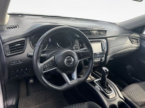 Used 2020 Nissan Rogue SV AWD/4WD image 10