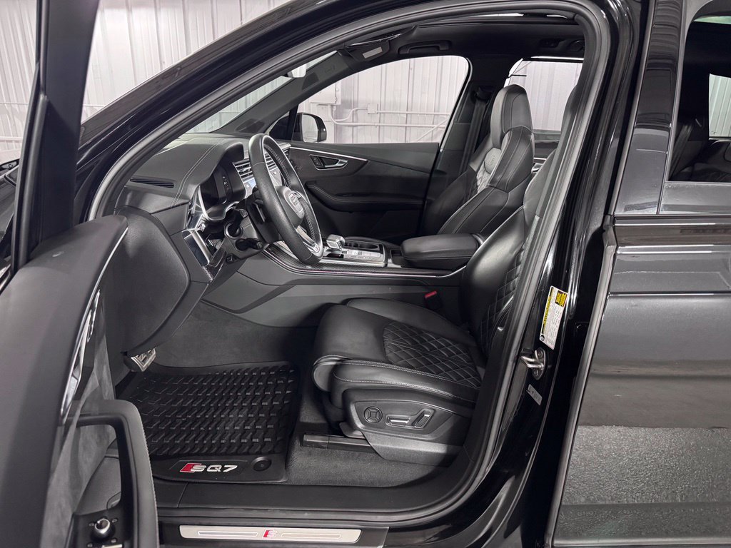 Used 2024 Audi SQ7 Premium Plus AWD/4WD image 41