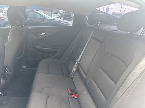 Used 2022 Chevrolet Malibu LT FWD image 29
