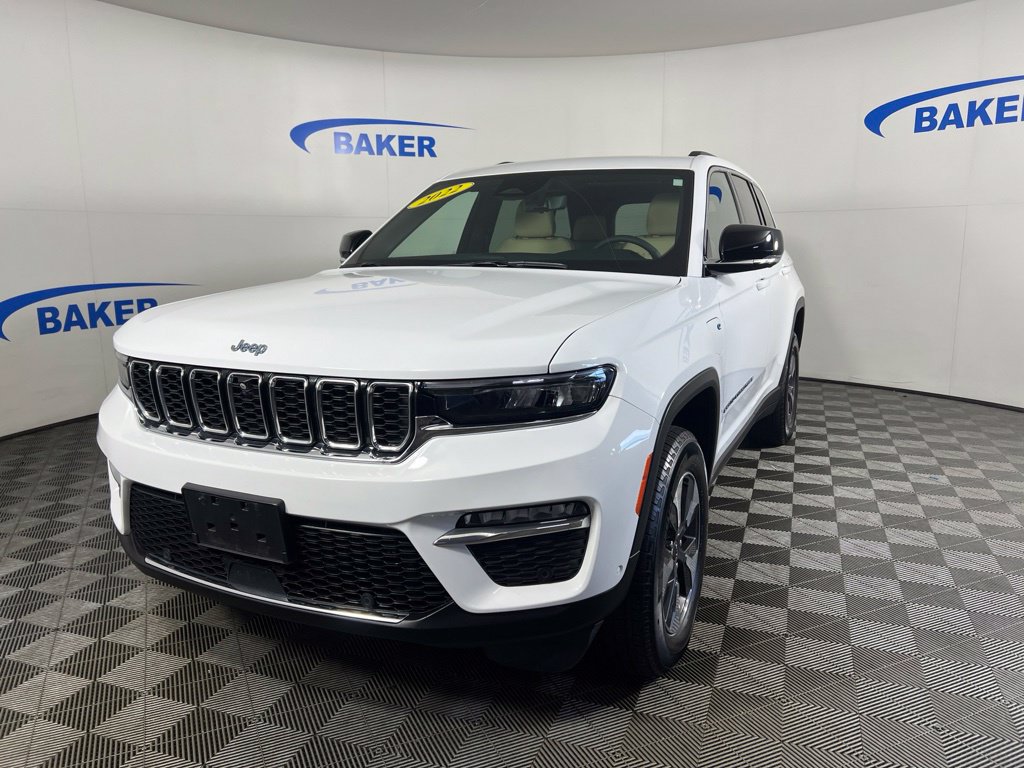 Used 2022 Jeep Grand Cherokee Limited 4xe w/ Luxury Tech Group II AWD/4WD image 1