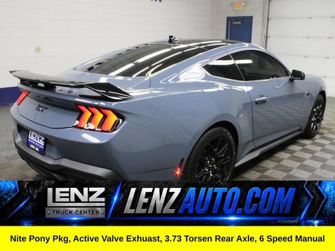 Used 2025 Ford Mustang GT Premium w/ GT Performance Package RWD image 6