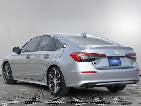 Used 2024 Honda Civic Touring image 6