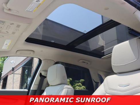 Used 2024 Cadillac XT5 Premium Luxury w/ Technology Package FWD image 22