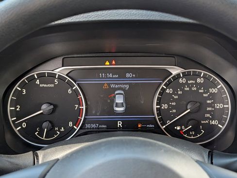 Used 2025 Nissan Altima 2.5 SV FWD image 17