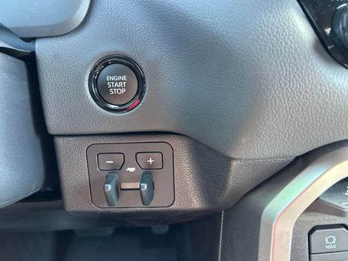 Certified 2025 Toyota Tundra Limited AWD/4WD image 23