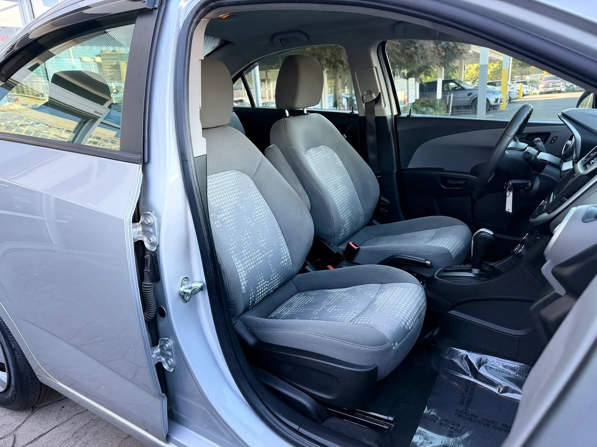 Used 2018 Chevrolet Sonic LS FWD image 27