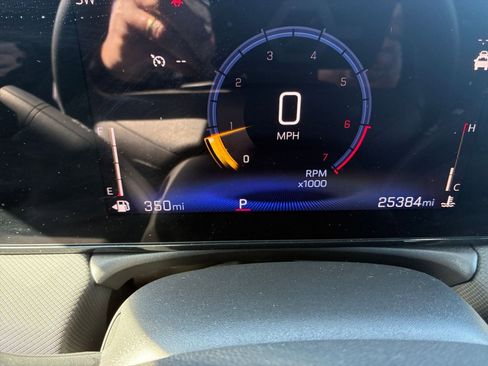 Used 2025 Chevrolet TrailBlazer LT image 33