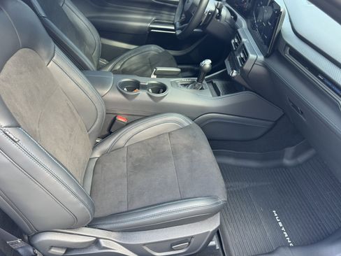 Used 2024 Ford Mustang Dark Horse RWD image 17