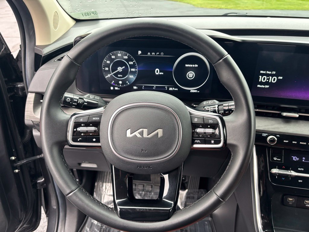 Used 2024 Kia Carnival SX FWD image 14