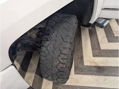 Used 2019 Chevrolet Silverado 2500 High Country w/ Duramax Plus Package AWD/4WD image 21