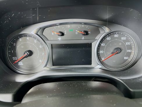 Used 2023 GMC Acadia SLT image 17