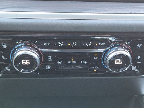 New 2026 GMC Sierra 1500 SLT w/ SLT Premium Plus Package image 36