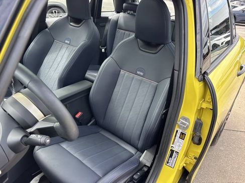 Used 2025 MINI Cooper S FWD image 19