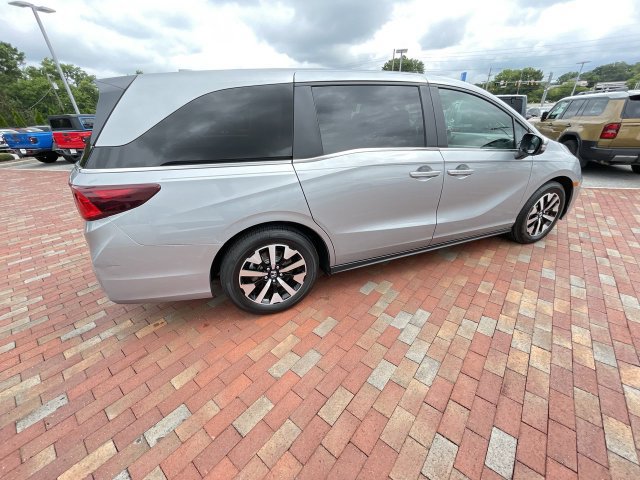 Certified 2025 Honda Odyssey EX-L image 35