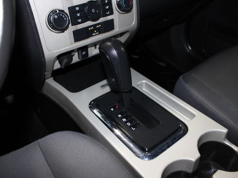 Used 2012 Ford Escape XLT FWD image 20