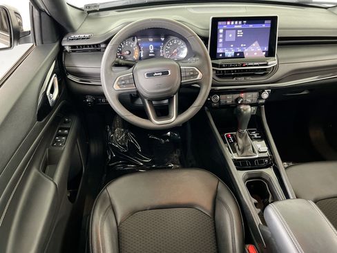 Used 2022 Jeep Compass Latitude AWD/4WD image 20