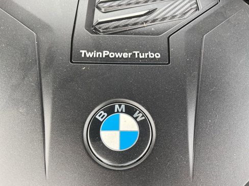 Used 2022 BMW X7 xDrive40i w/ Parking Assistance Package image 15