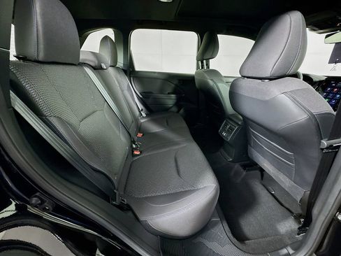 Used 2025 Subaru Forester Premium w/ Convenience Package #1 image 32