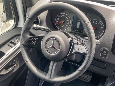 New 2025 Mercedes-Benz Sprinter 2500 image 13