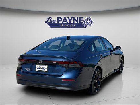New 2025 Honda Accord SE image 4