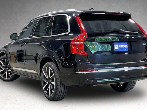 Certified 2024 Volvo XC90 B6 Plus w/ Protection Package Premier AWD/4WD image 4