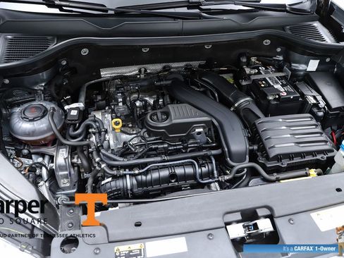 Used 2023 Volkswagen Taos SEL image 28