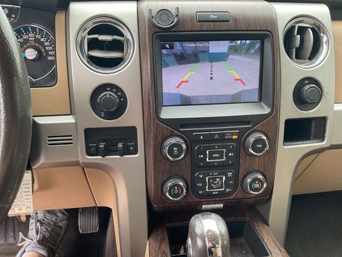 Used 2013 Ford F150 Lariat w/ Luxury Equipment Group image 16