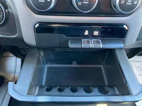 Used 2022 RAM 1500 Big Horn image 27