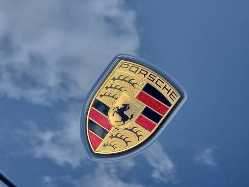 Used 2024 Porsche Cayenne Turbo GT image 30